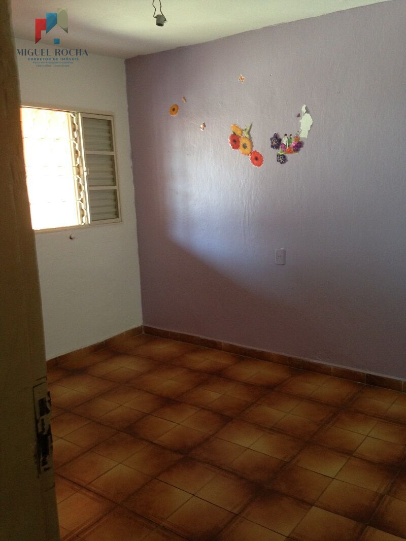 Casa à venda com 3 quartos, 200m² - Foto 10