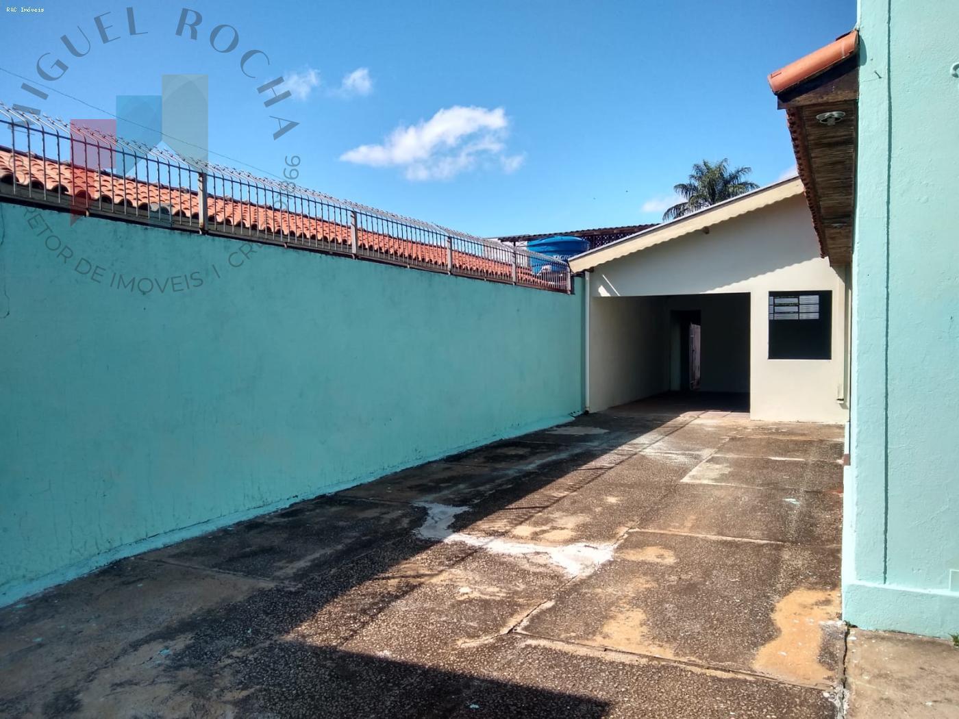 Casa à venda com 2 quartos, 410m² - Foto 6