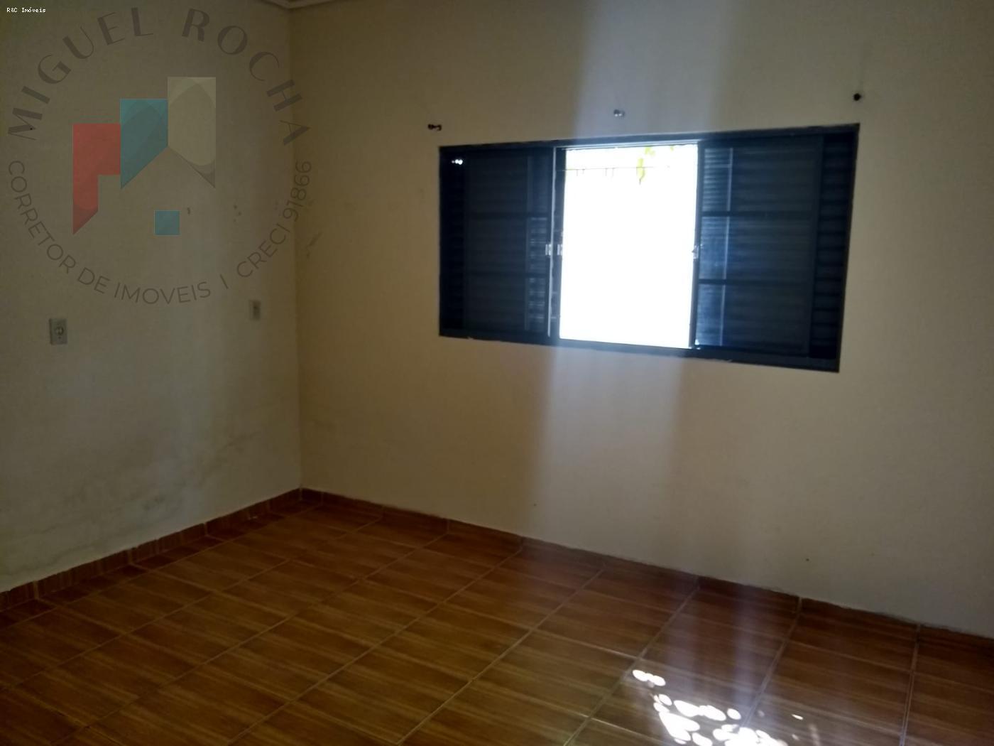 Casa à venda com 2 quartos, 410m² - Foto 28