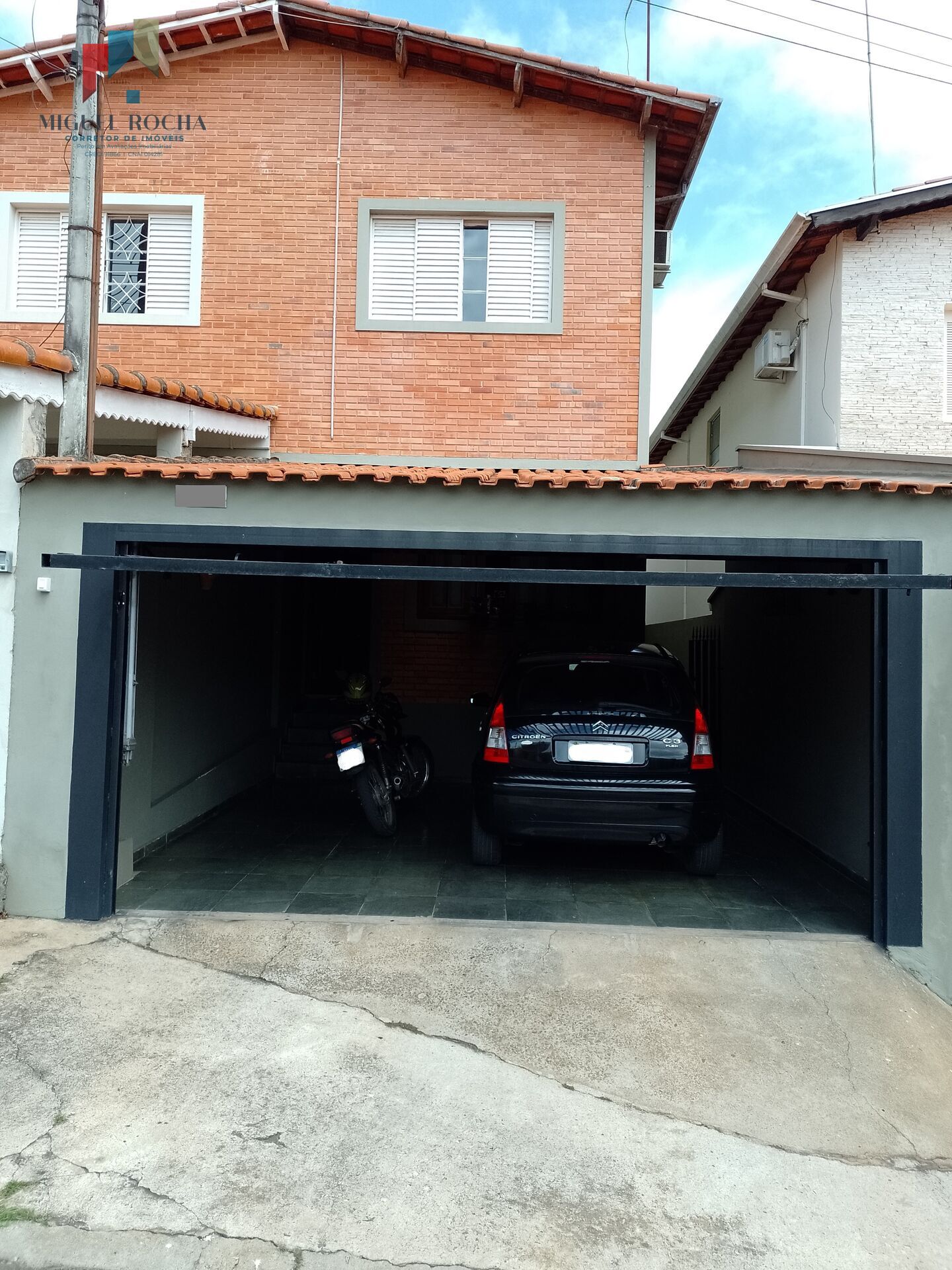 Sobrado à venda com 3 quartos, 174m² - Foto 1