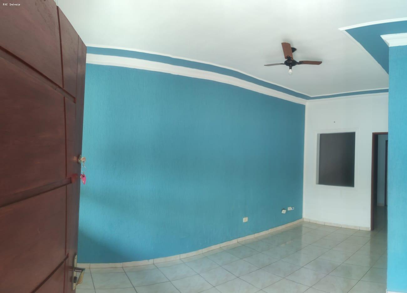 Casa à venda com 2 quartos, 250m² - Foto 9