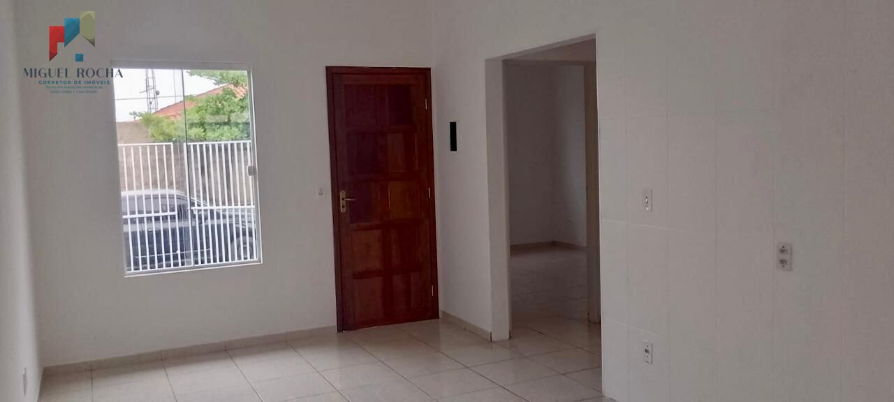 Casa à venda com 2 quartos, 51m² - Foto 6