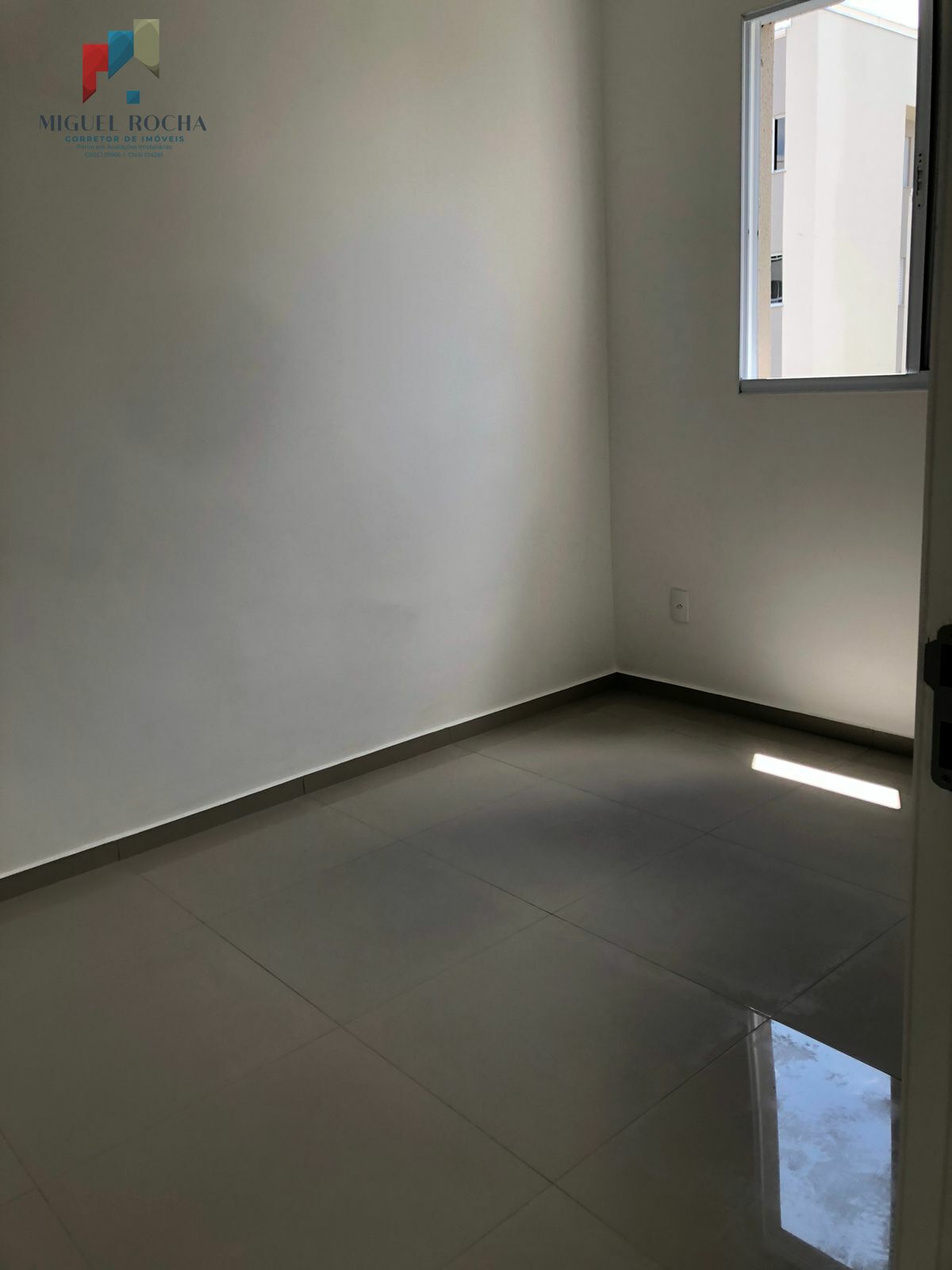 Apartamento à venda com 2 quartos, 48m² - Foto 13