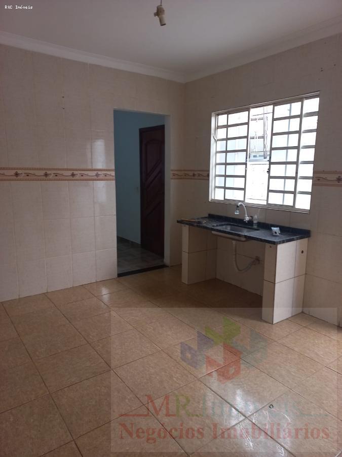 Casa à venda com 2 quartos, 100m² - Foto 7