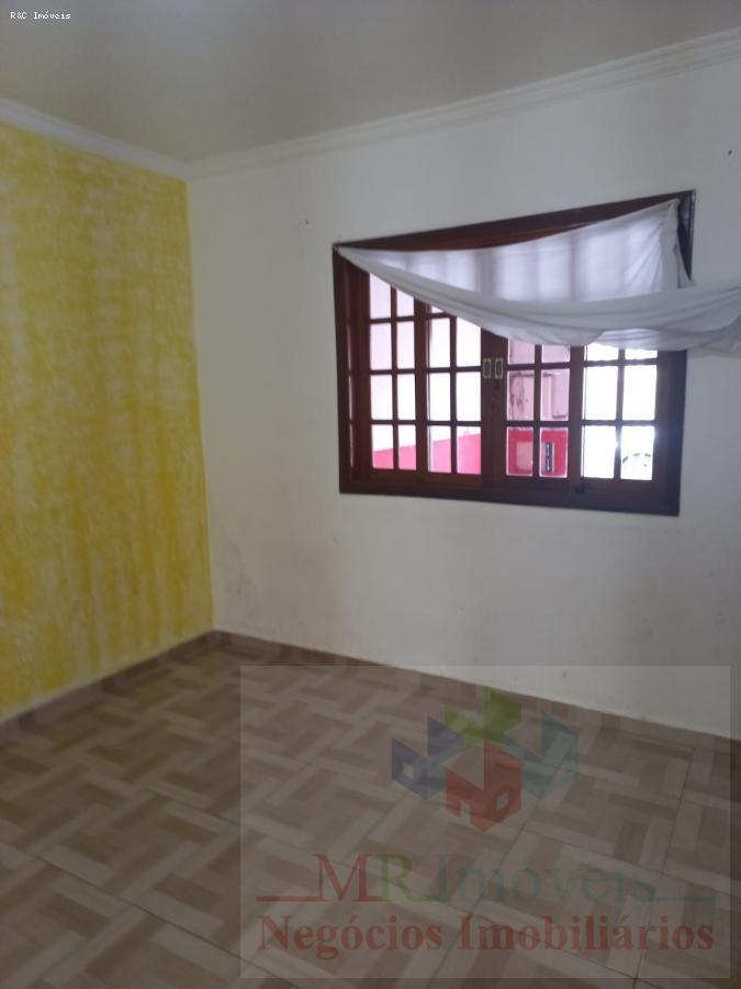 Casa à venda com 2 quartos, 100m² - Foto 4