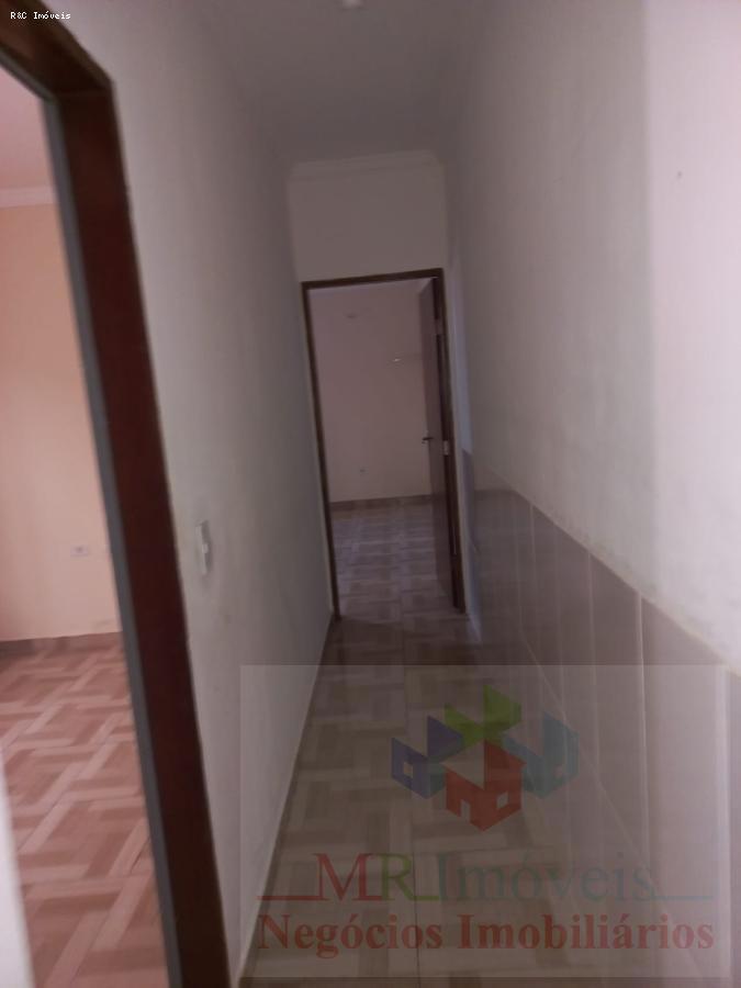 Casa à venda com 2 quartos, 100m² - Foto 5