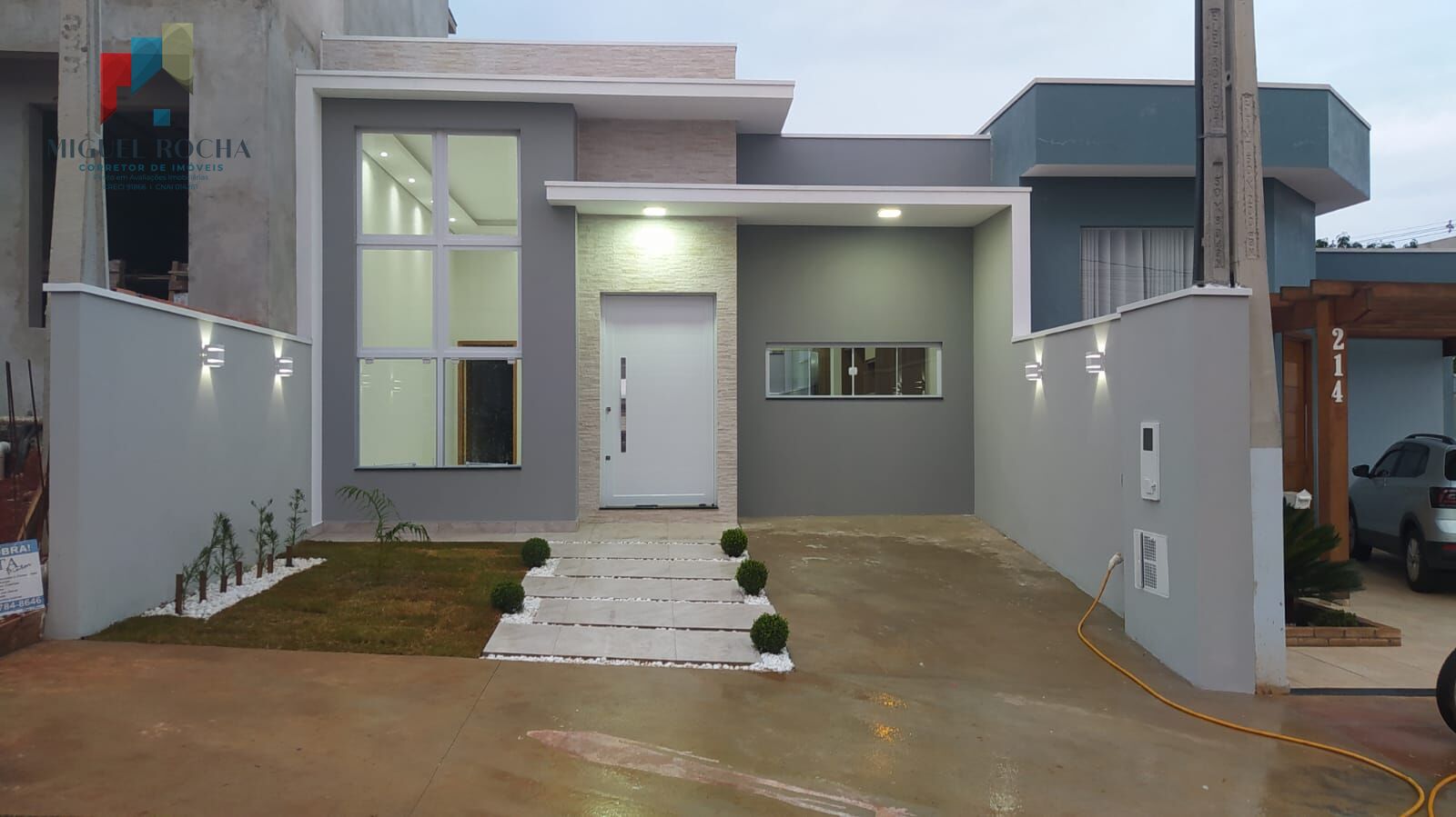 Casa de Condomínio à venda com 3 quartos, 118m² - Foto 1