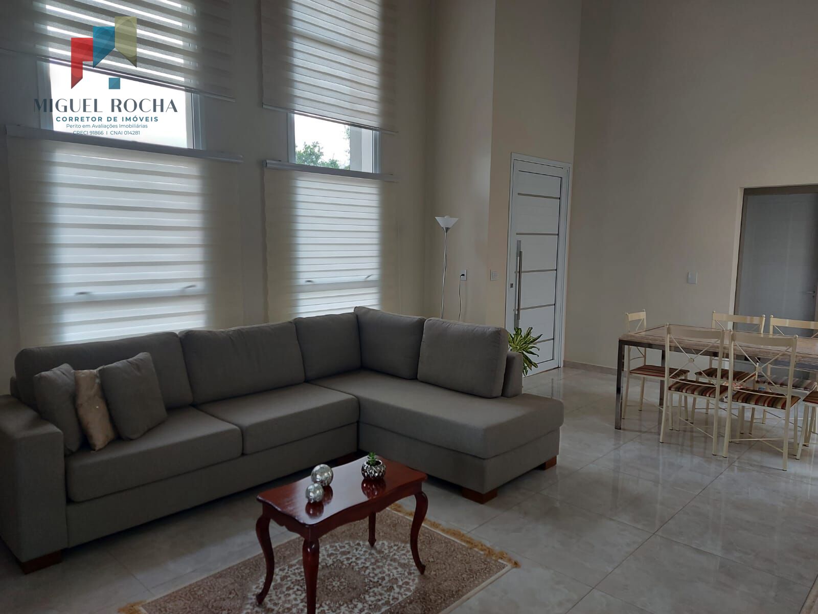 Casa à venda com 2 quartos, 246m² - Foto 6