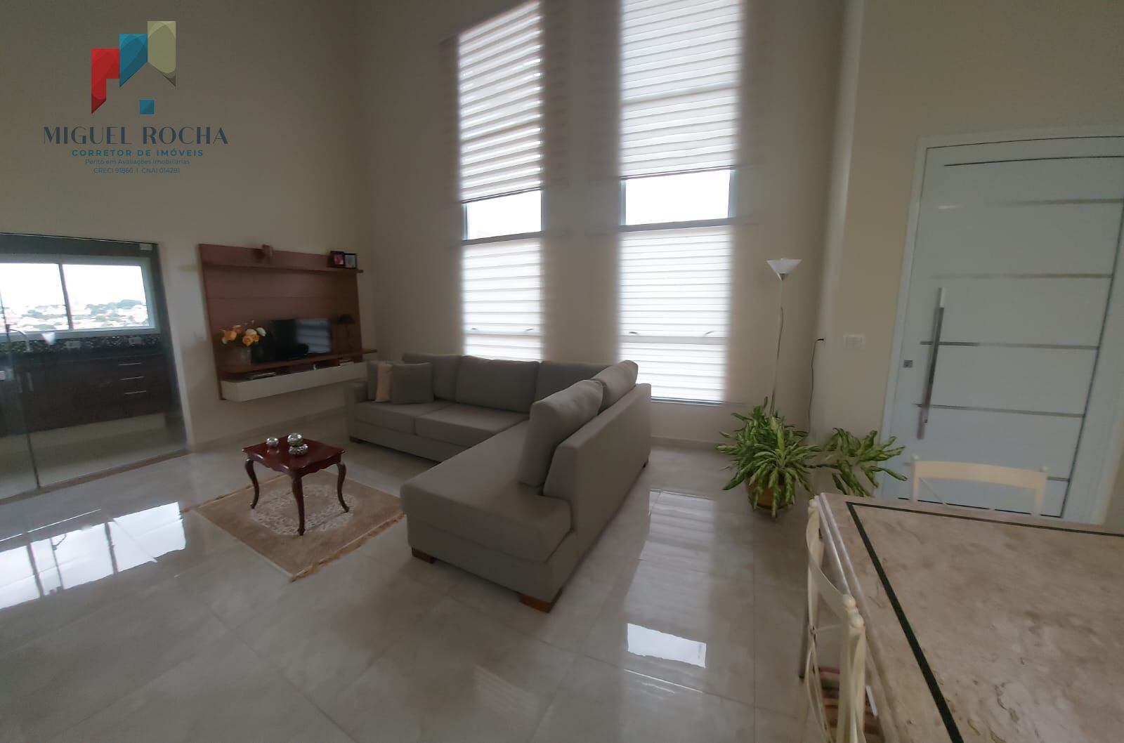 Casa à venda com 2 quartos, 246m² - Foto 7