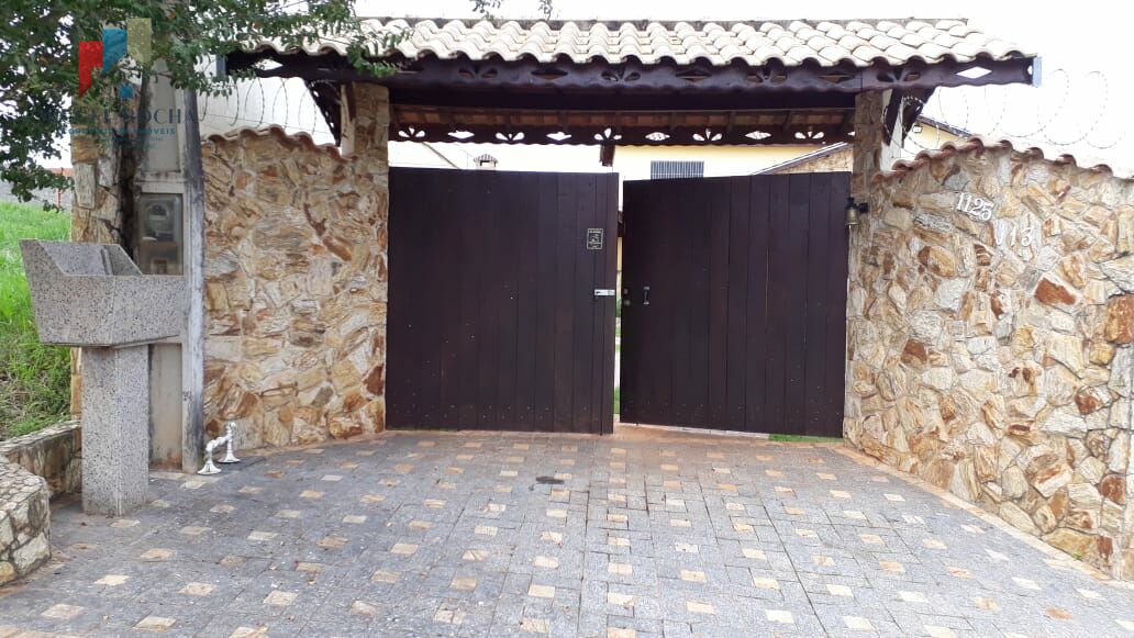 Sobrado à venda com 5 quartos, 385m² - Foto 4