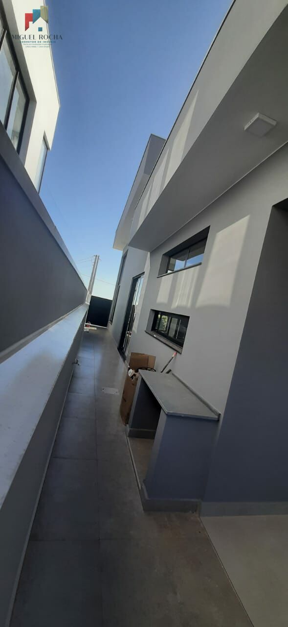 Apartamento à venda com 3 quartos, 203m² - Foto 23