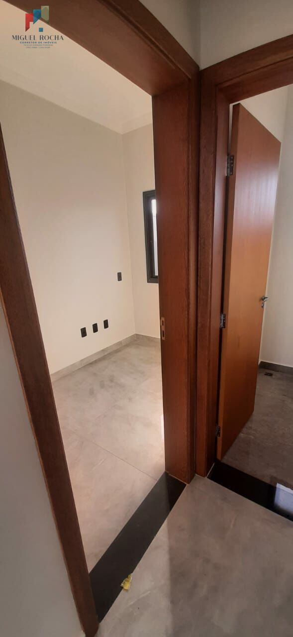 Apartamento à venda com 3 quartos, 203m² - Foto 13