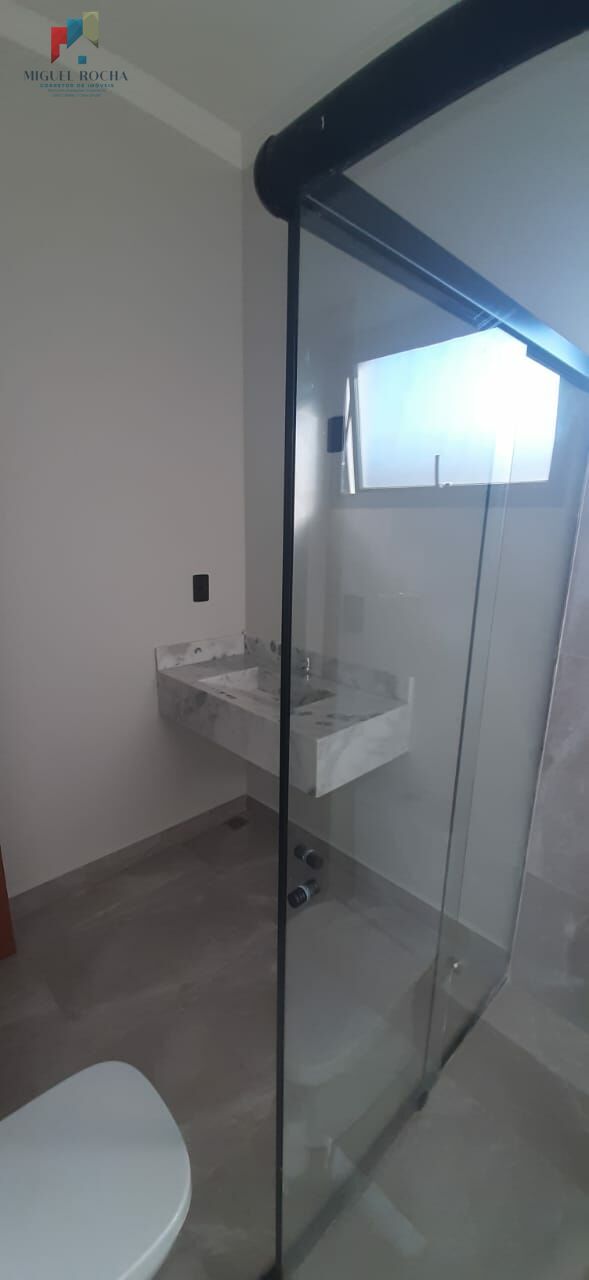 Apartamento à venda com 3 quartos, 203m² - Foto 8