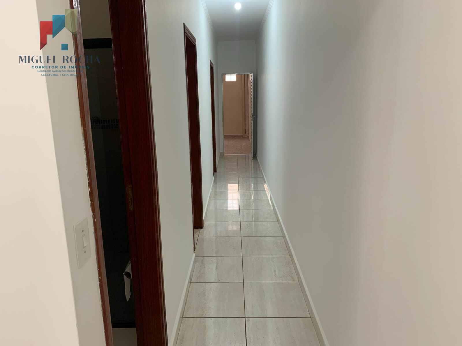 Casa à venda com 2 quartos, 95m² - Foto 7