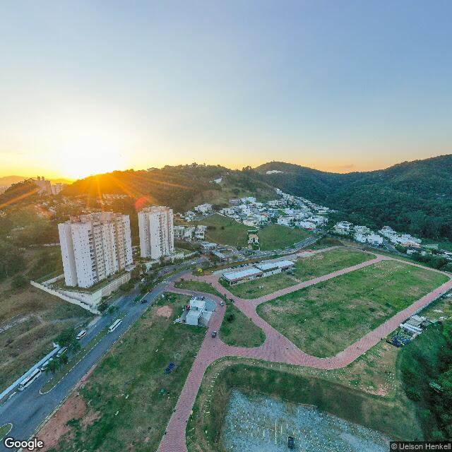 Imagem estática do "Street View" da localização