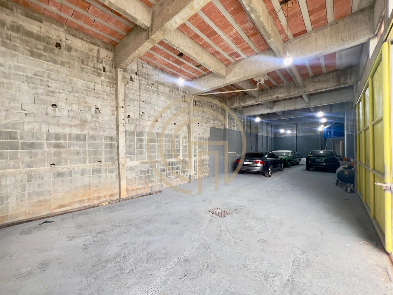 Loja-Salão, 120 m² - Foto 1