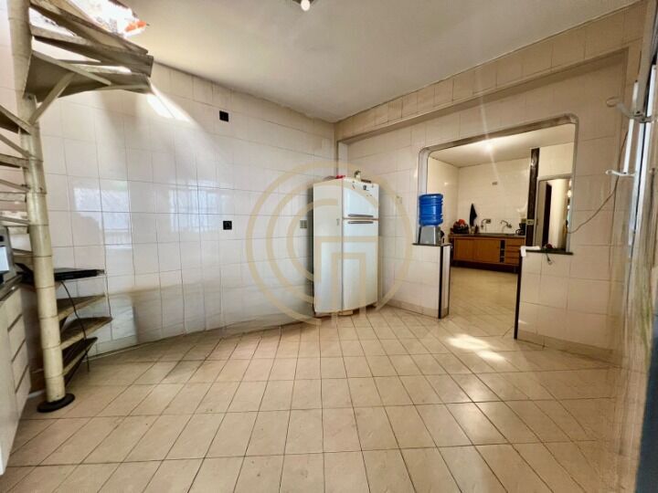 Casa, 4 quartos, 275 m² - Foto 13