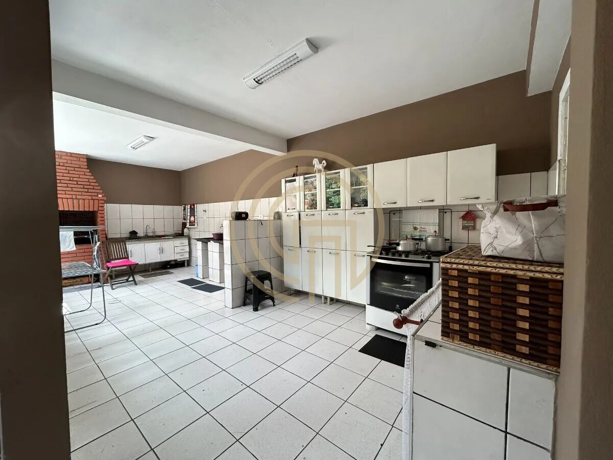 Casa, 3 quartos, 127 m² - Foto 2