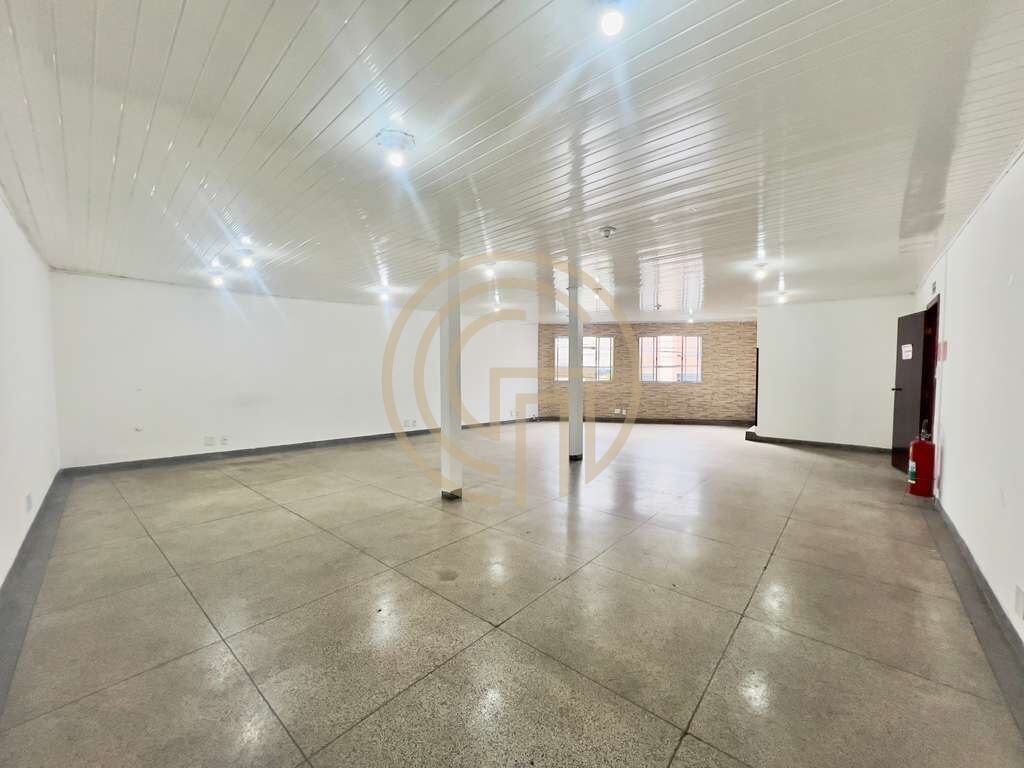 Sala-Conjunto, 220 m² - Foto 1