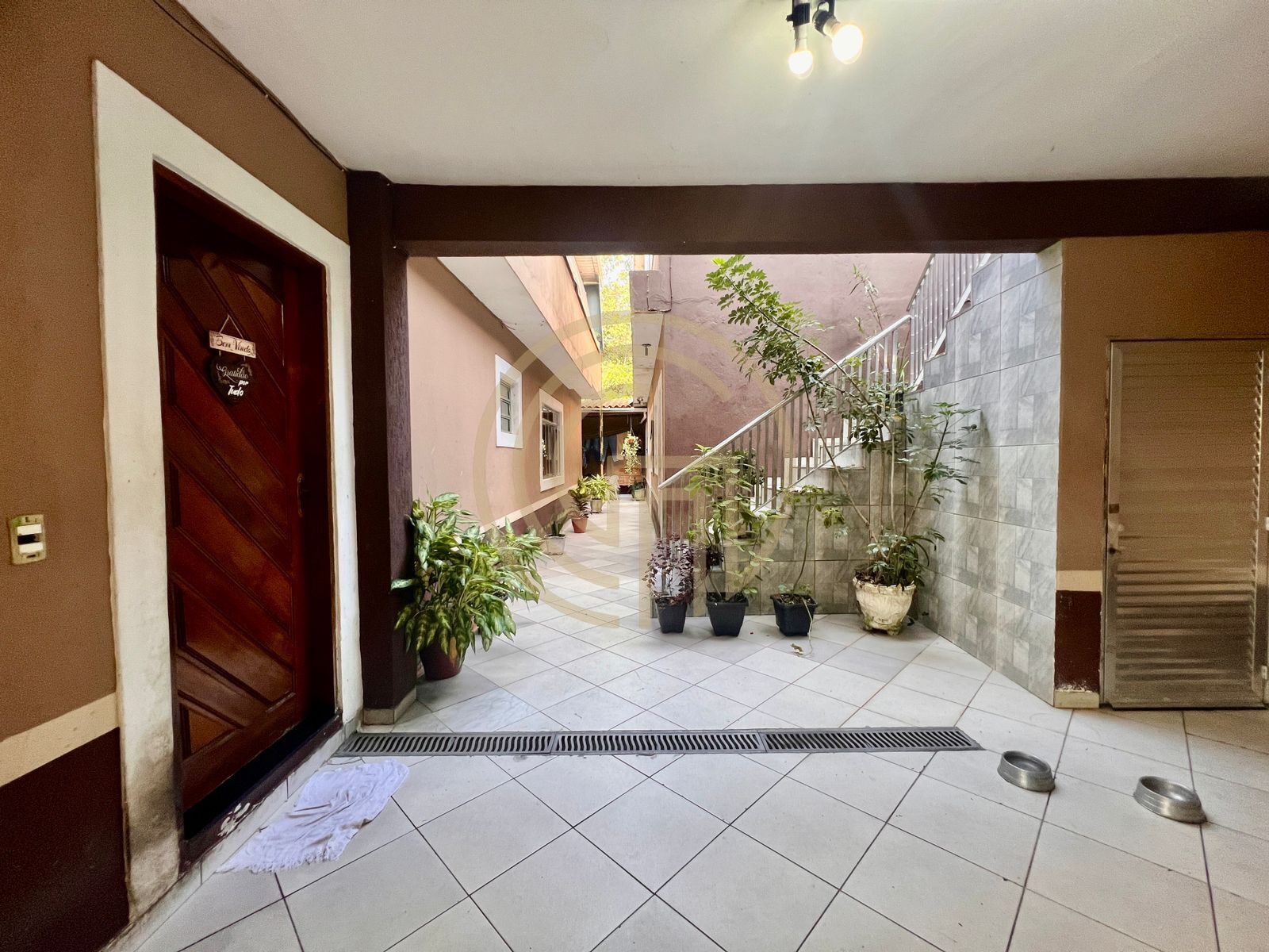 Casa, 6 quartos, 250 m² - Foto 4