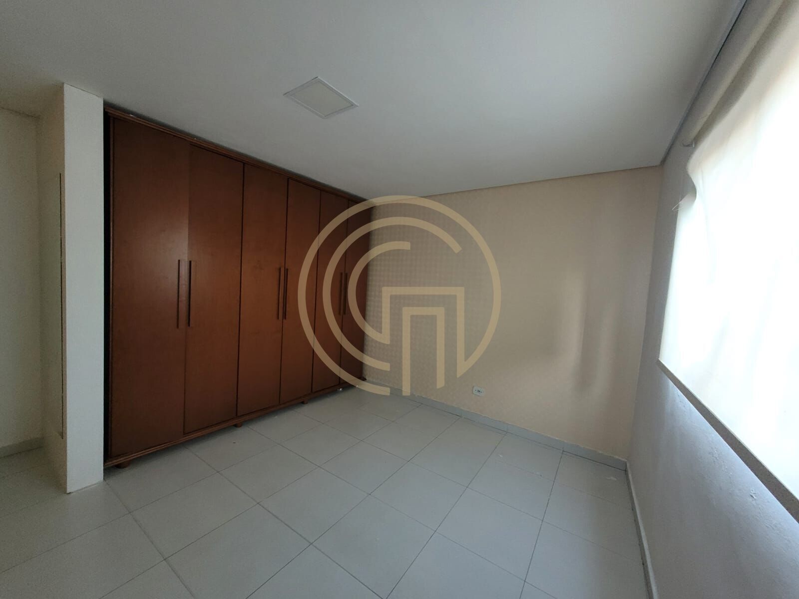 Casa, 6 quartos, 215 m² - Foto 8