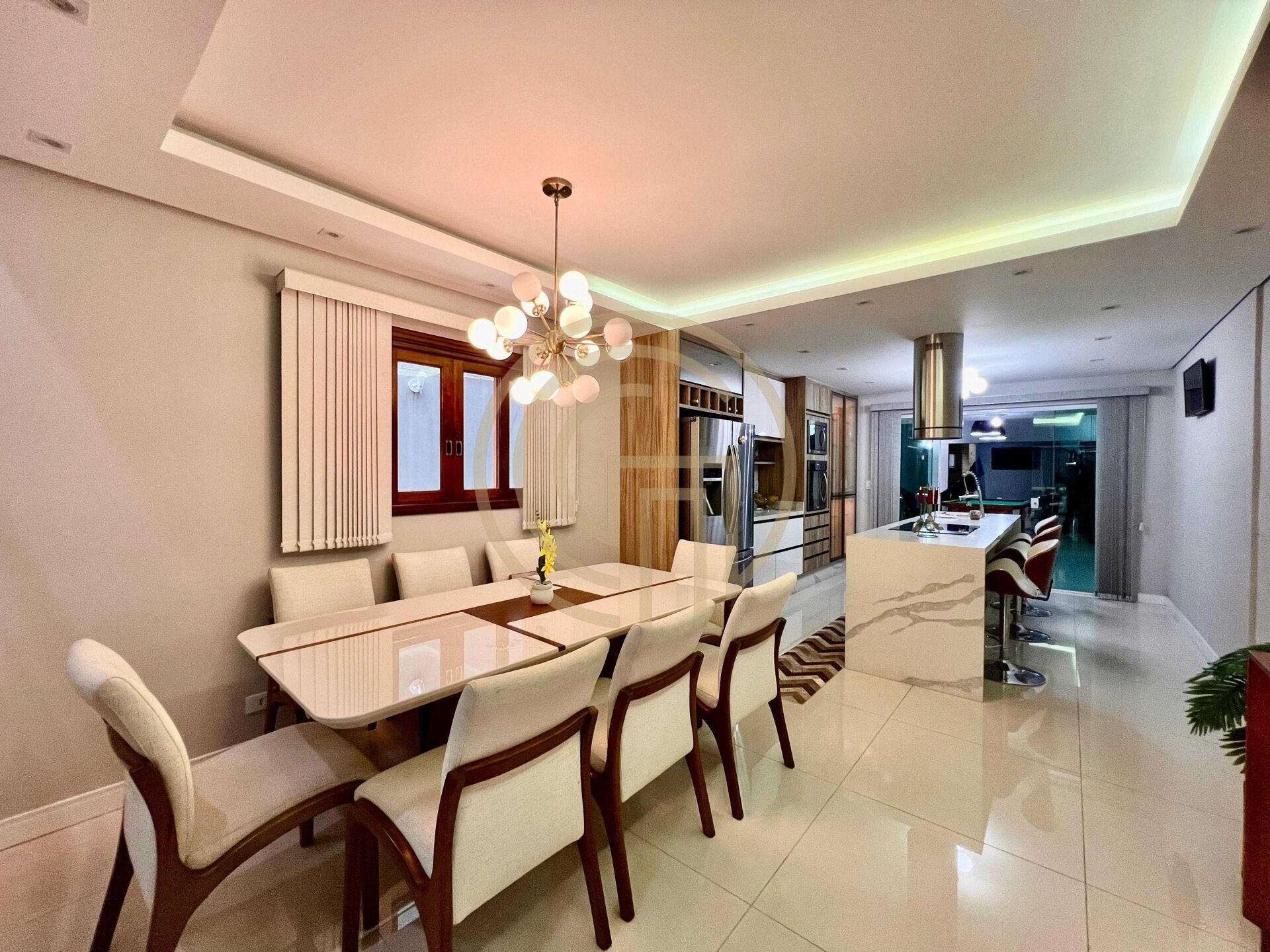 Sobrado, 3 quartos, 200 m² - Foto 6