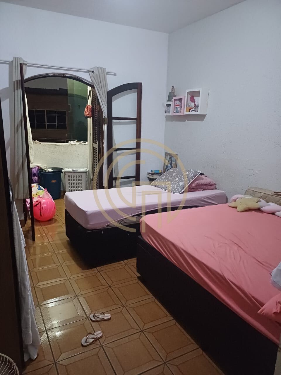 Casa, 6 quartos, 149 m² - Foto 3