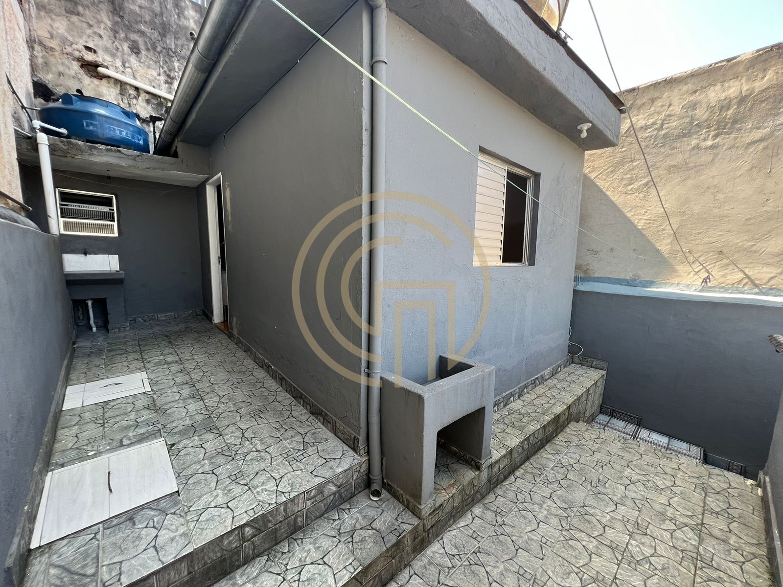 Casa, 1 quarto, 35 m² - Foto 1