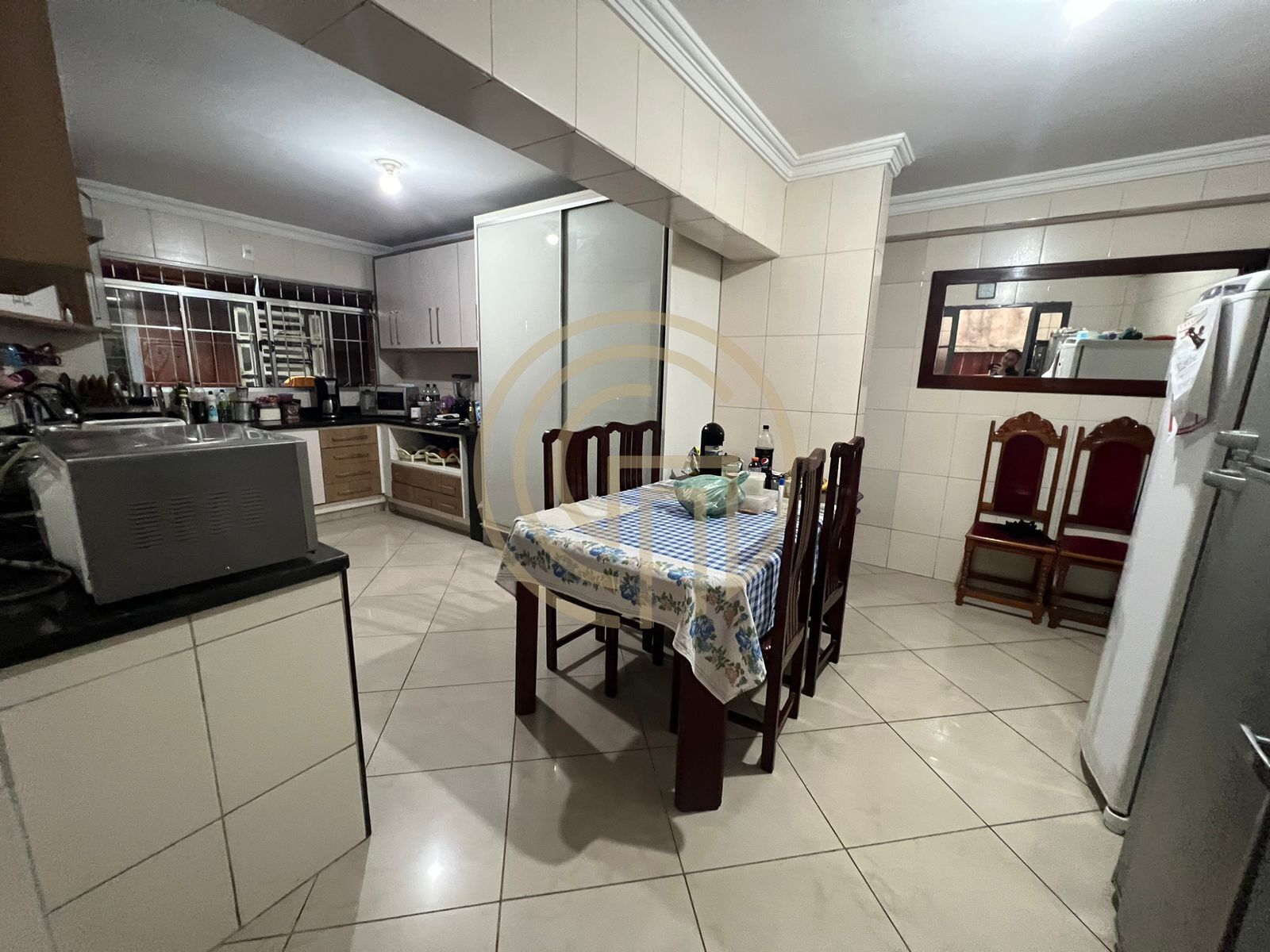 Sobrado, 3 quartos, 222 m² - Foto 2
