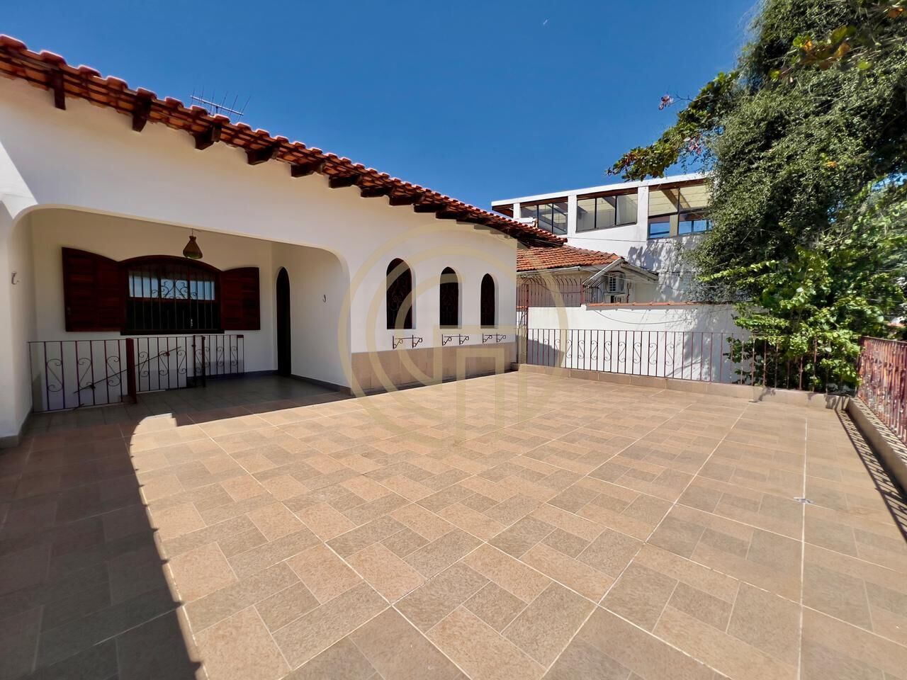 Casa, 6 quartos, 314 m² - Foto 2