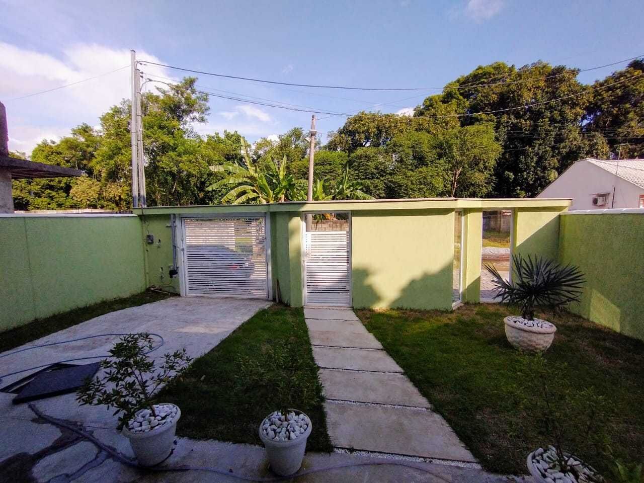 Casa de Condomínio à venda com 3 quartos, 150m² - Foto 2