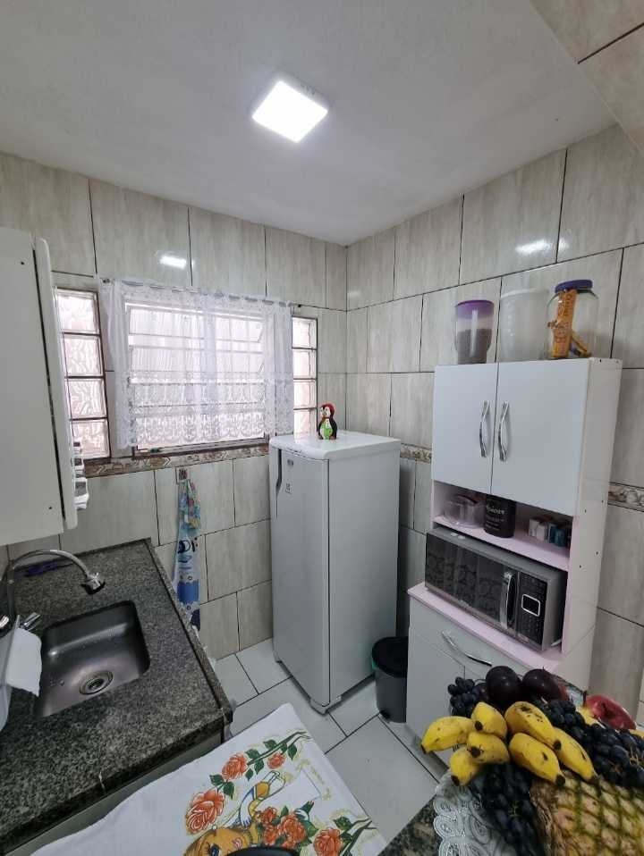 Casa à venda com 2 quartos, 130m² - Foto 25