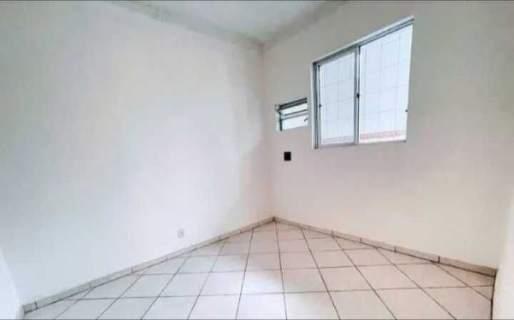 Apartamento à venda com 2 quartos, 84m² - Foto 5