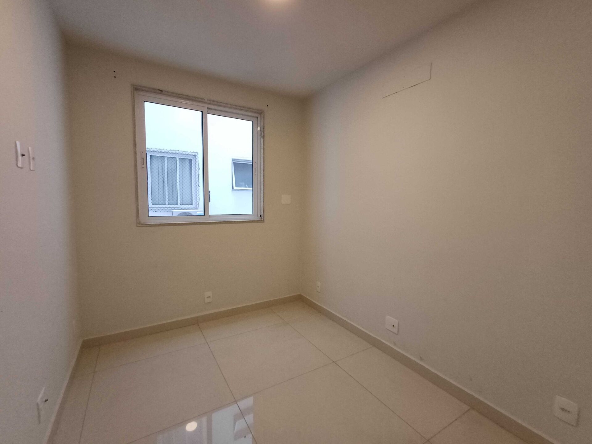 Apartamento para alugar com 3 quartos, 87m² - Foto 13