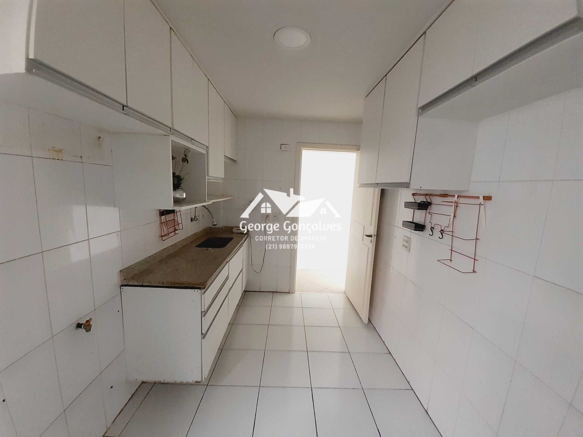 Apartamento à venda com 3 quartos, 96m² - Foto 8