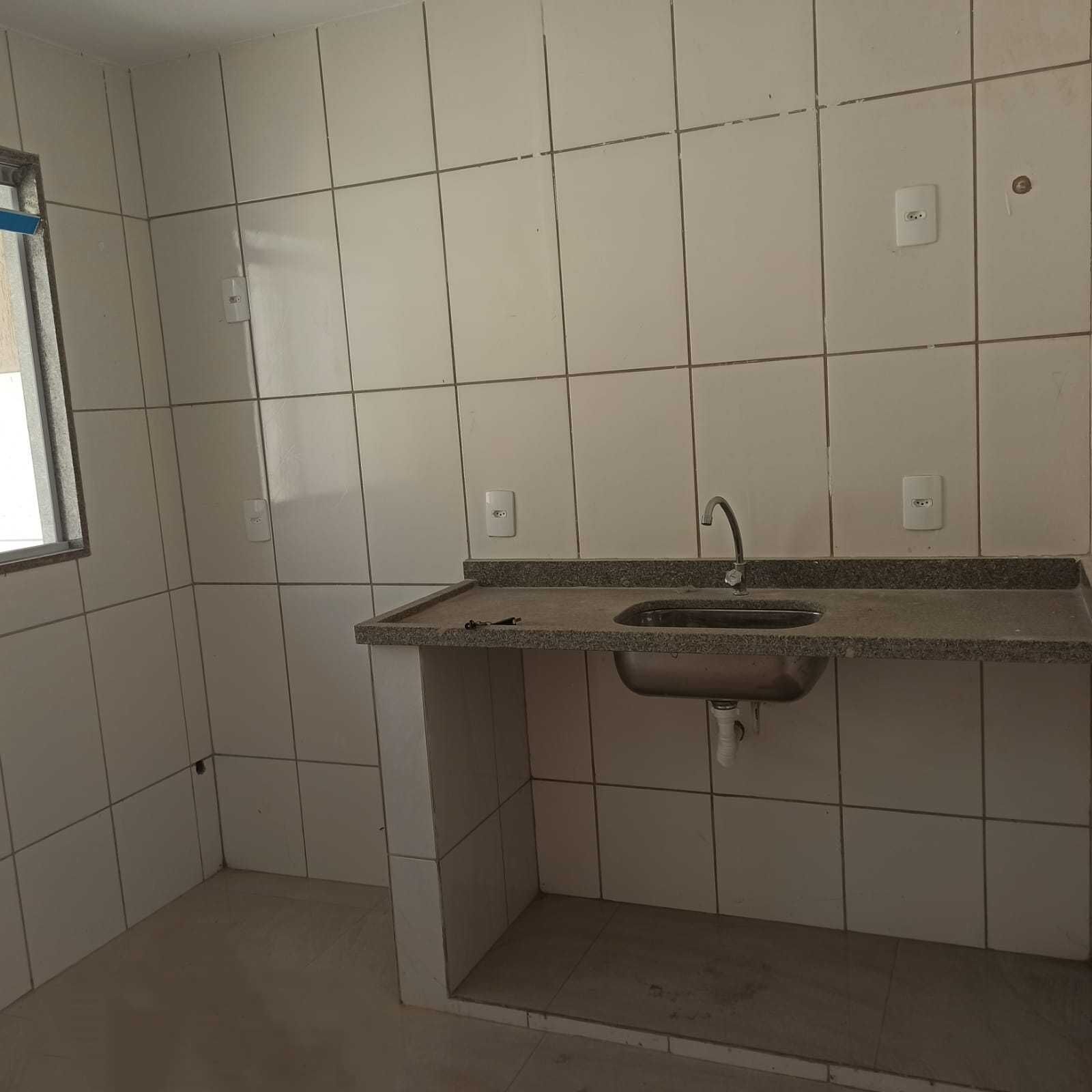 Casa à venda com 2 quartos, 70m² - Foto 6