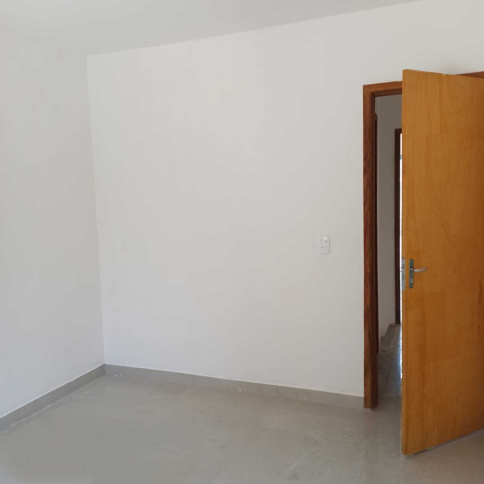 Casa à venda com 2 quartos, 70m² - Foto 12