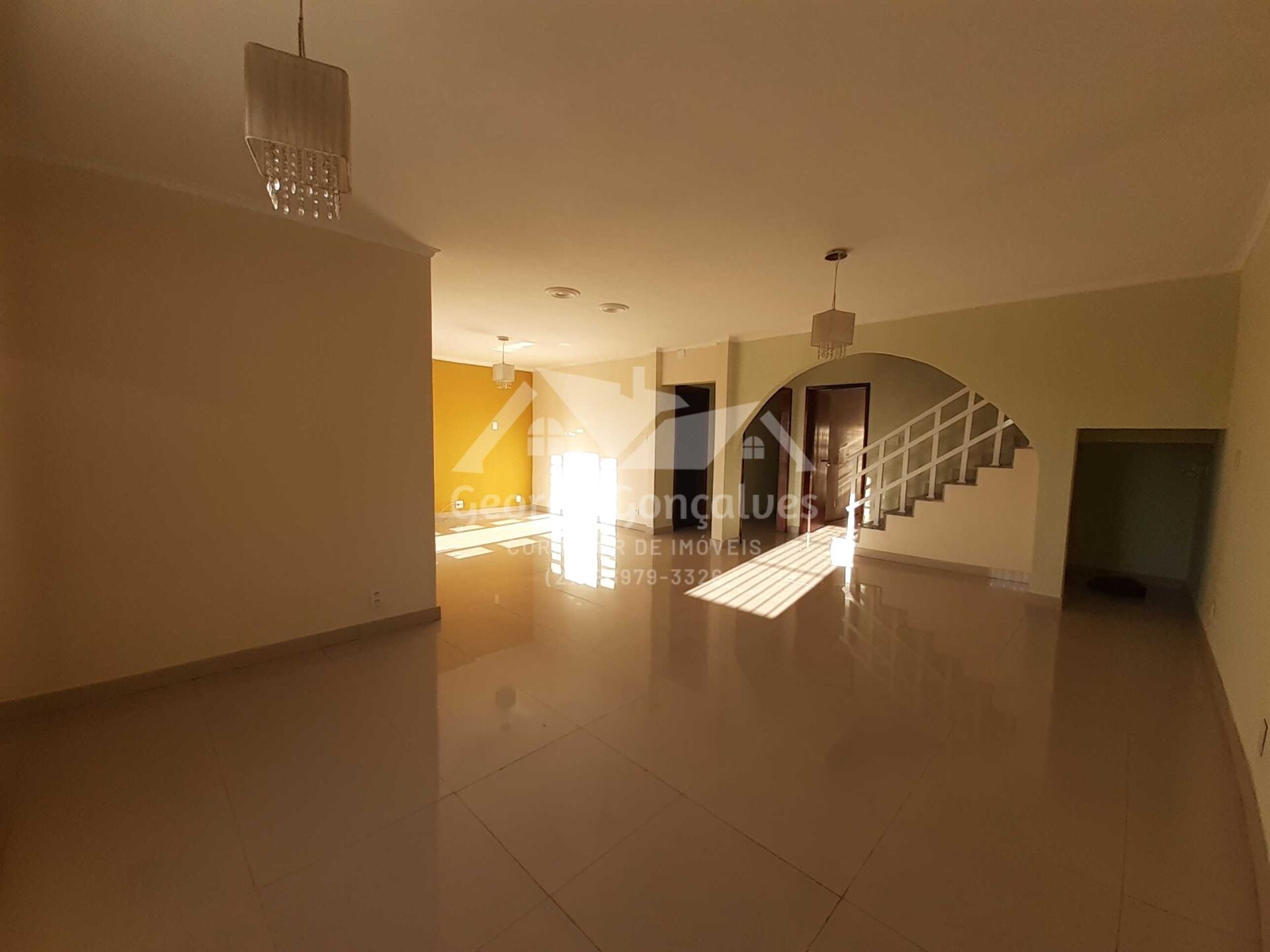 Casa à venda com 5 quartos, 416m² - Foto 4