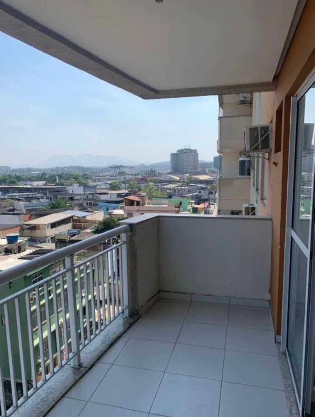 Apartamento à venda com 2 quartos, 69m² - Foto 4