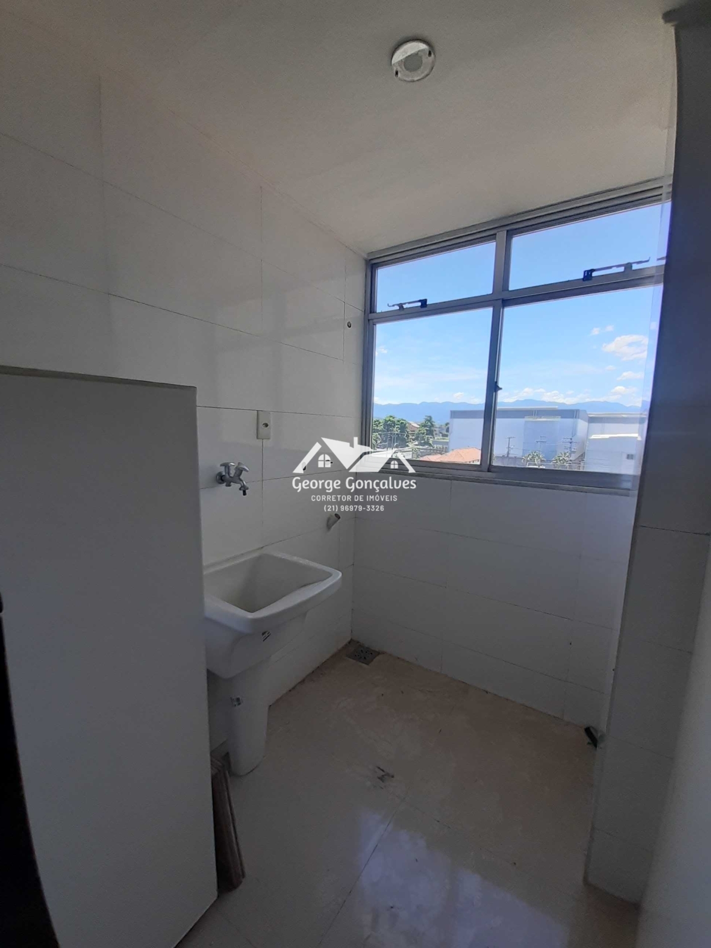 Apartamento à venda com 2 quartos, 60m² - Foto 7