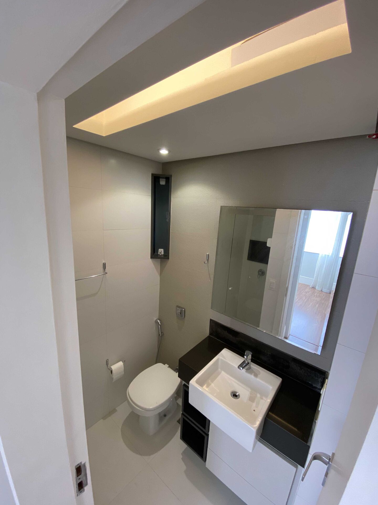 Apartamento à venda com 2 quartos, 70m² - Foto 8