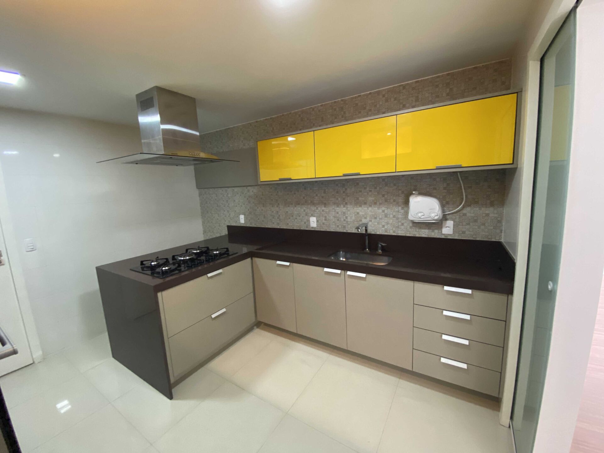 Apartamento à venda com 2 quartos, 70m² - Foto 14