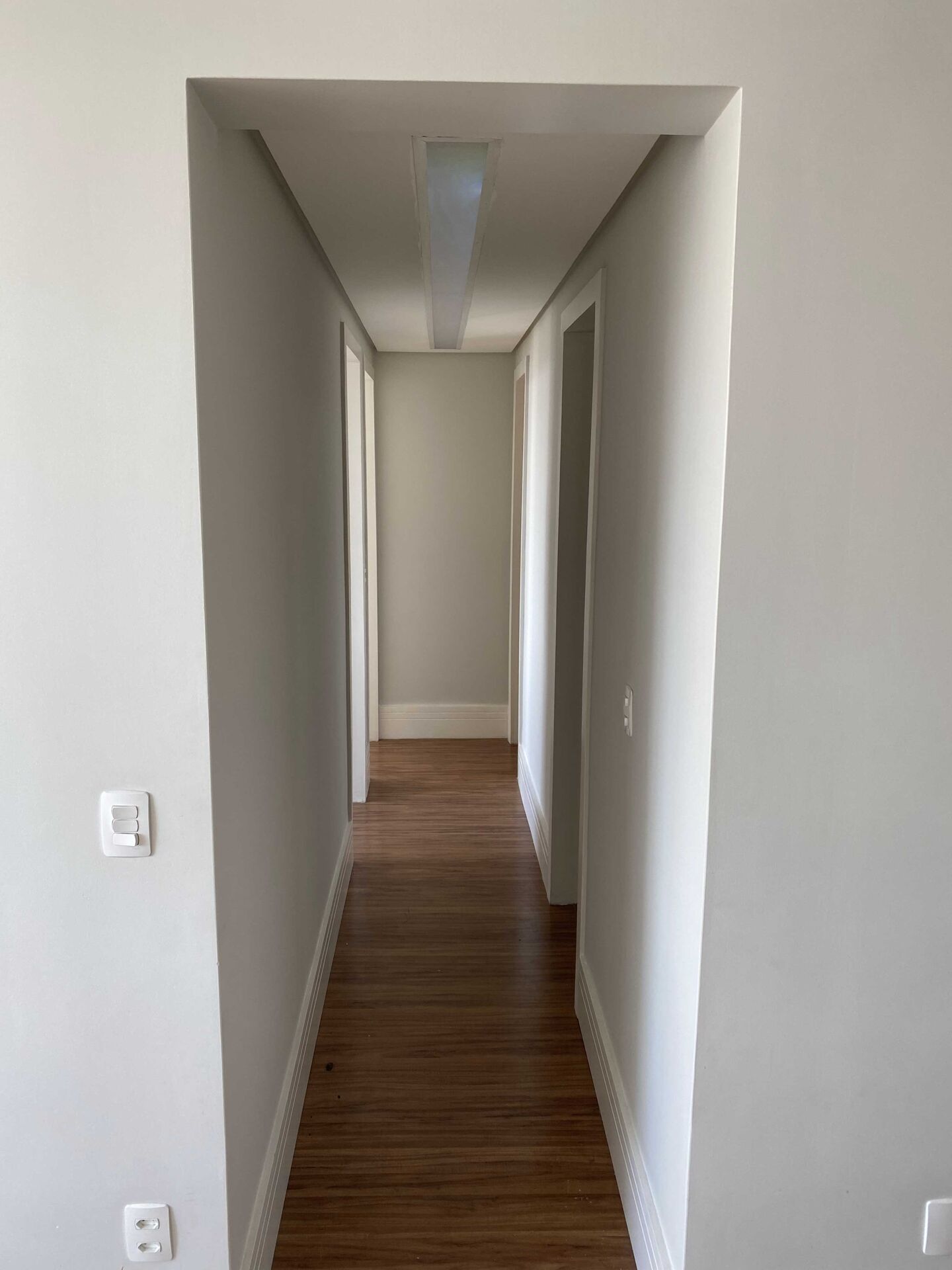 Apartamento à venda com 2 quartos, 70m² - Foto 4