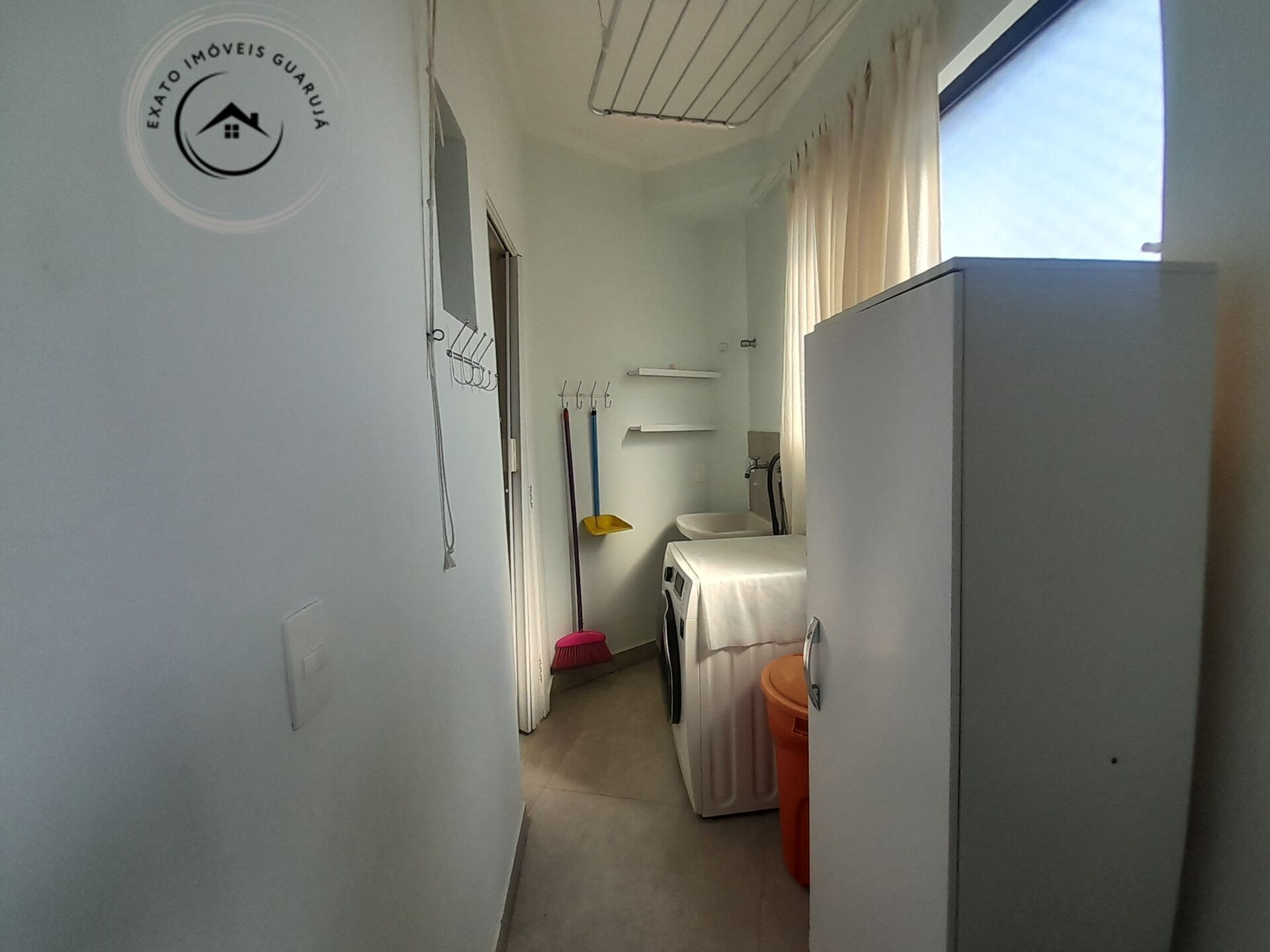 Cobertura duplex de 03 dormitórios para locação anual na pra