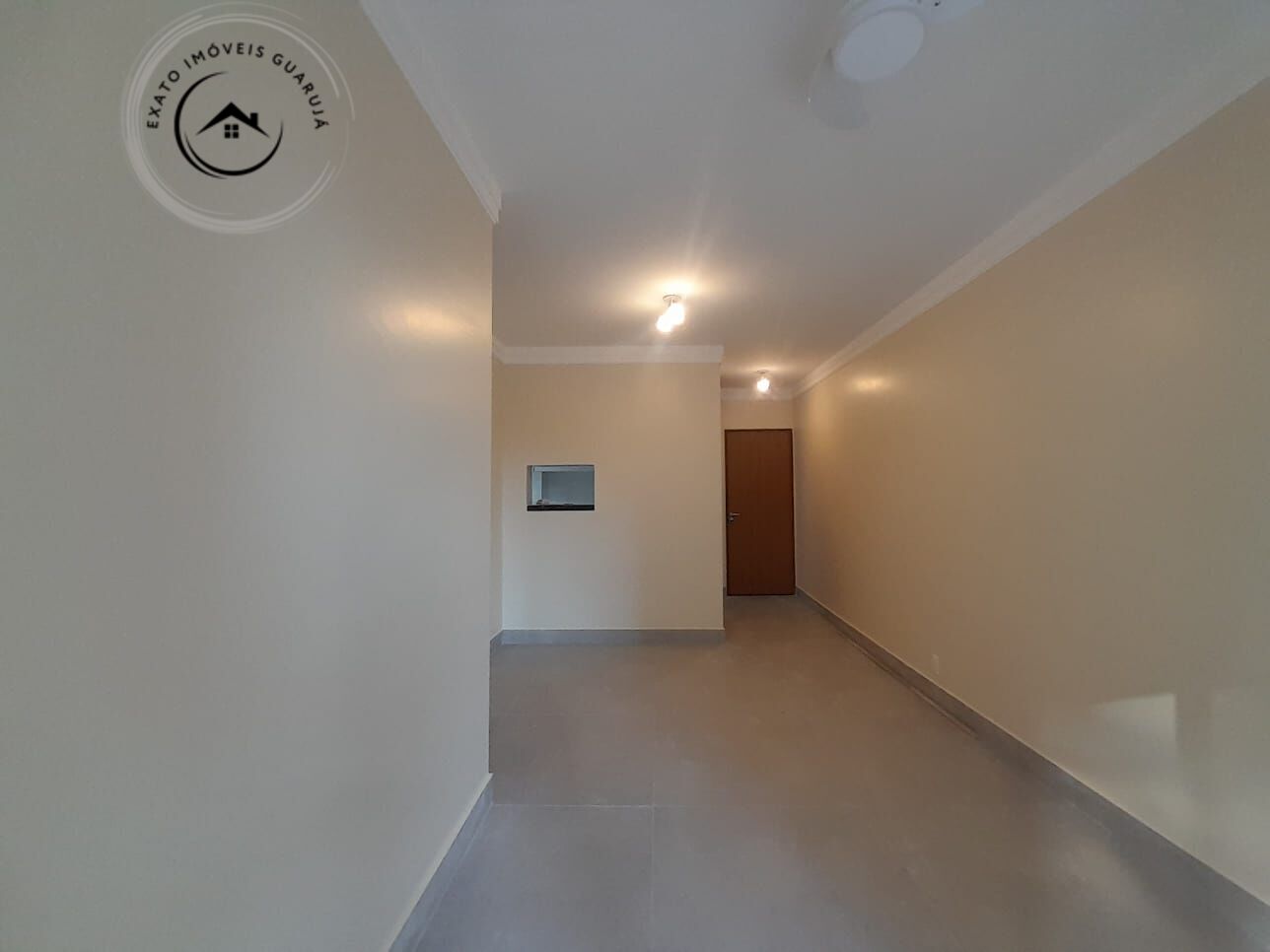 Apartamento padrão de 02 dormitórios para locação anual na p
