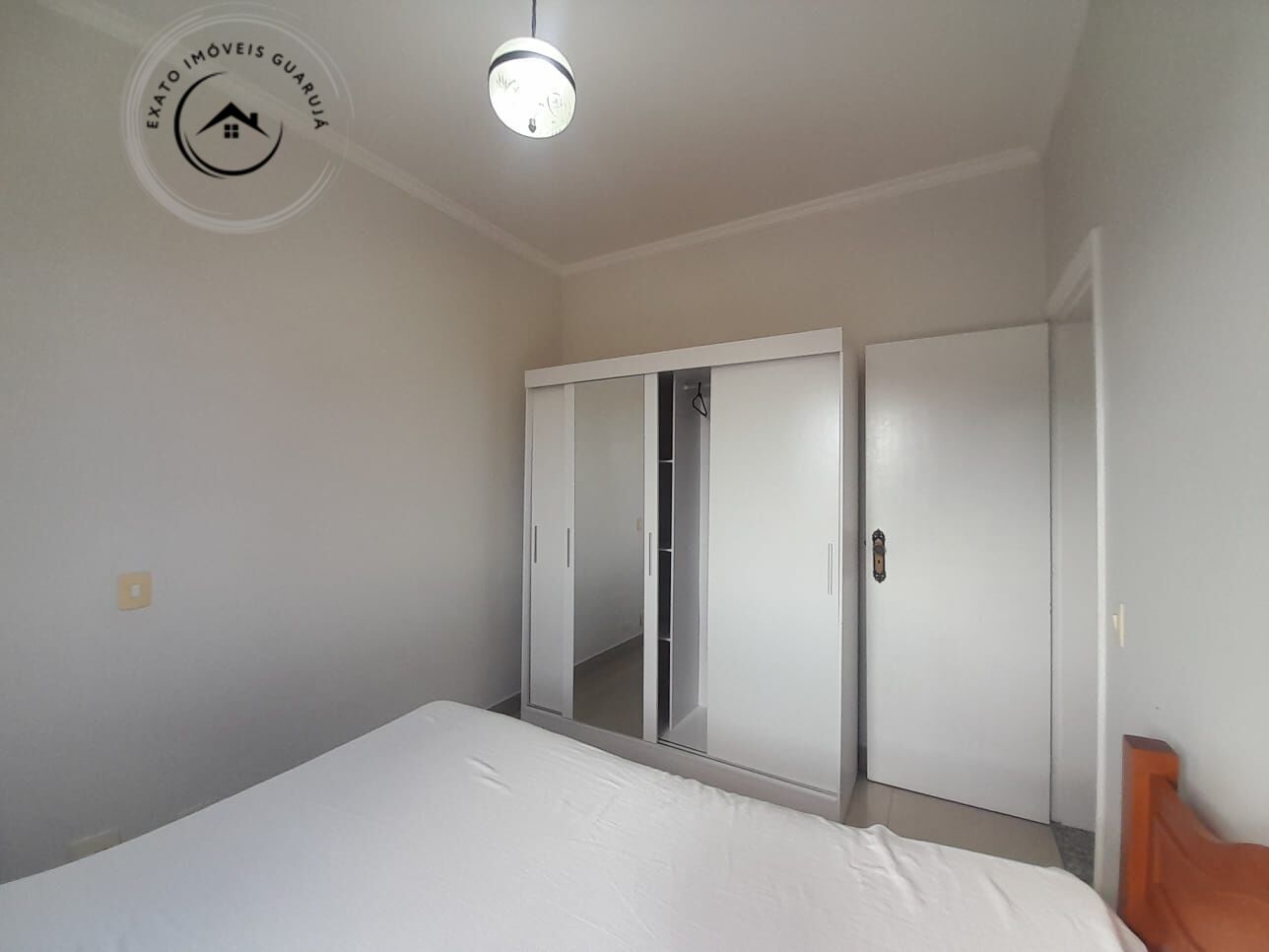 Apartamento padrão de 02 dormitórios para venda na praia da 