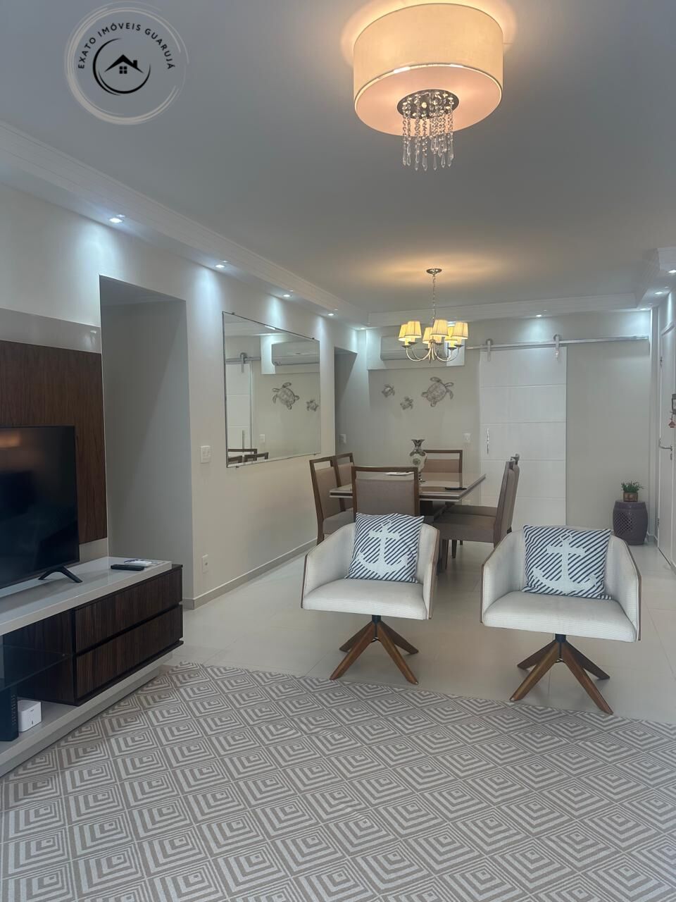 Apartamento padrão de 03 dormitórios para locação anual na p