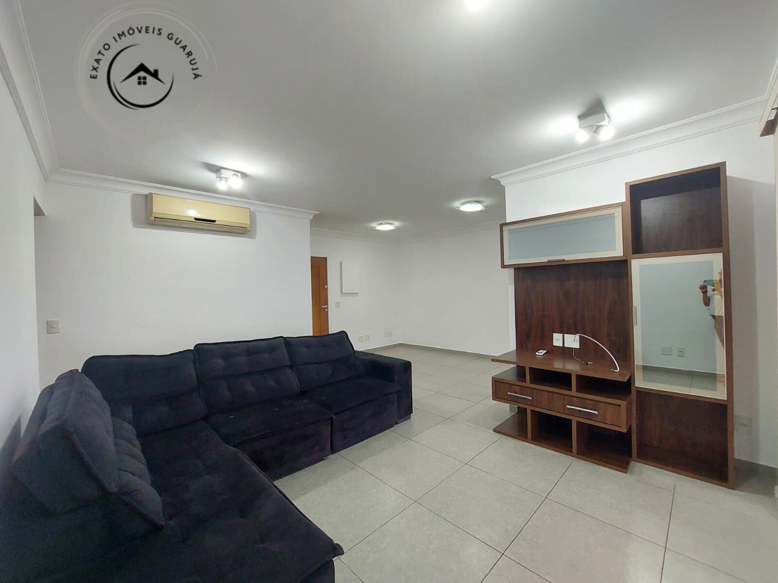 Apartamento alto padrão de 03 dormitórios para venda na prai