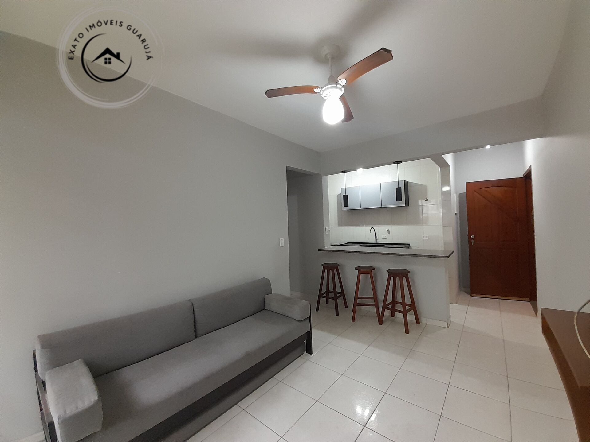 Apartamento padrão térreo de 01 dormitório para venda na pra