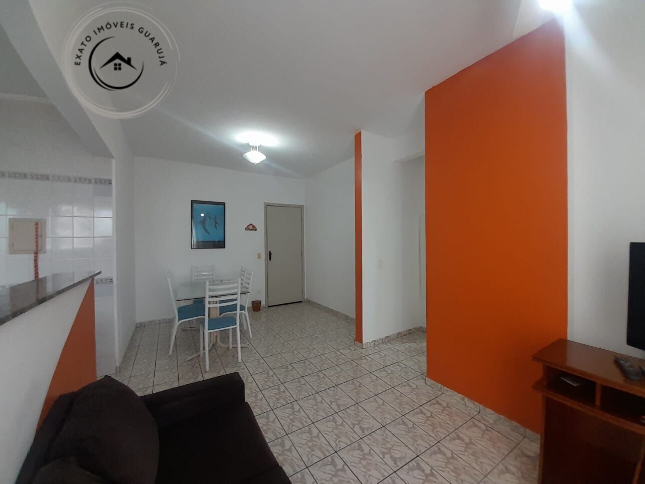 Apartamento padrão para locação anual na praia da enseada, g